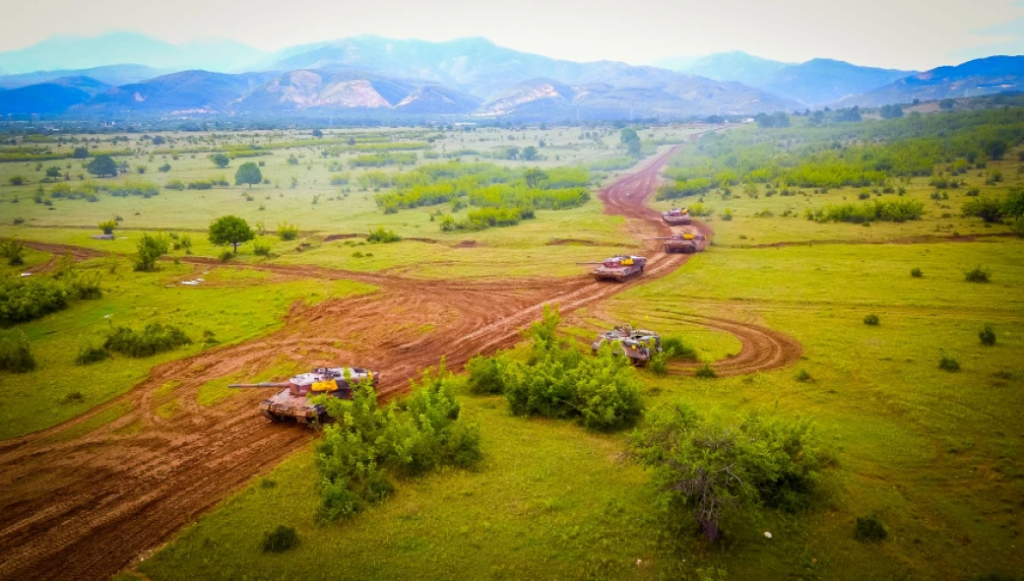 Δείτε εικόνες από την άσκηση των τεθωρακισμένων του Δ’ Σώματος Στρατού «Δημόκριτος 2021»